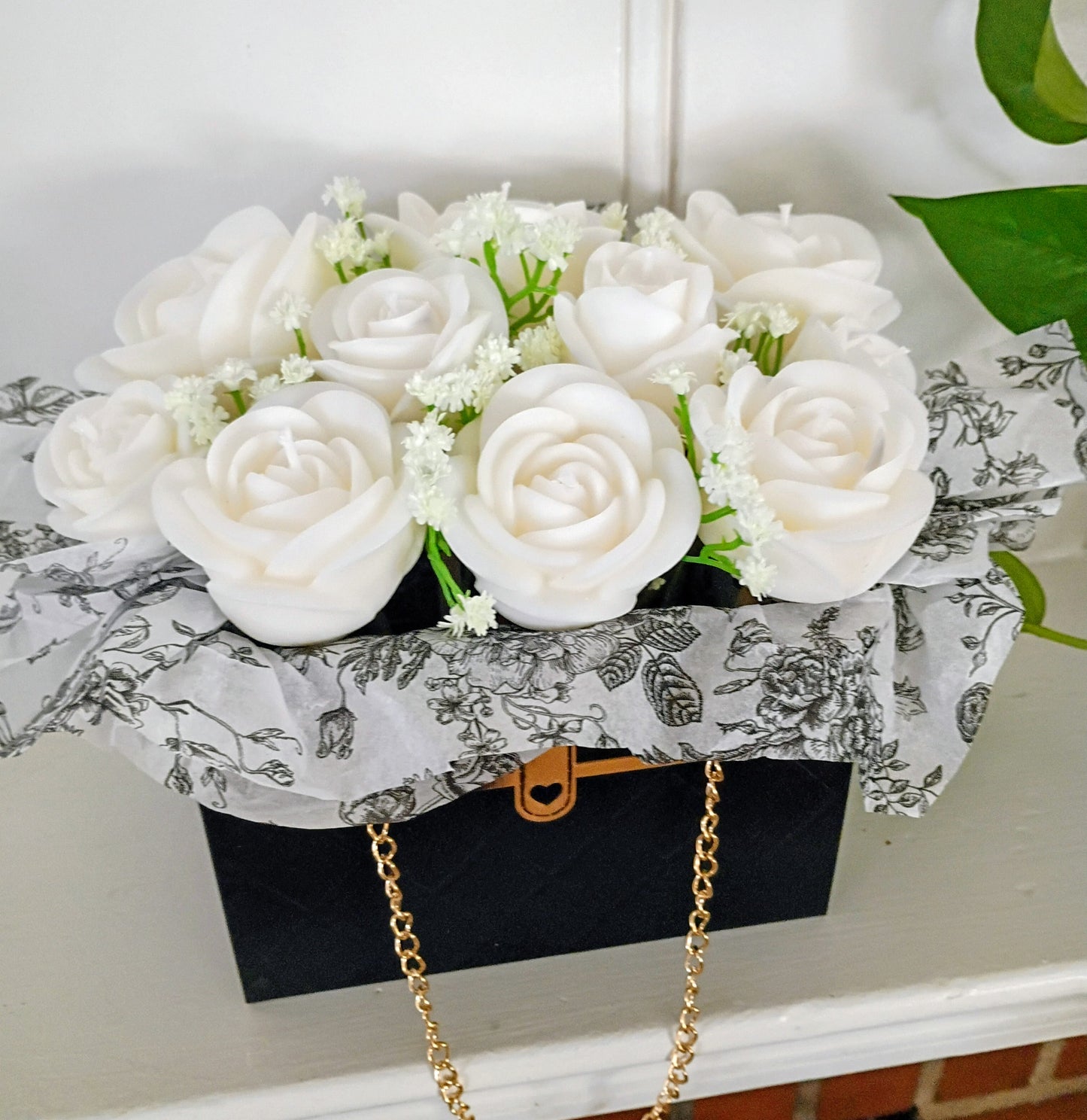 White Unscented Rose Bouquet