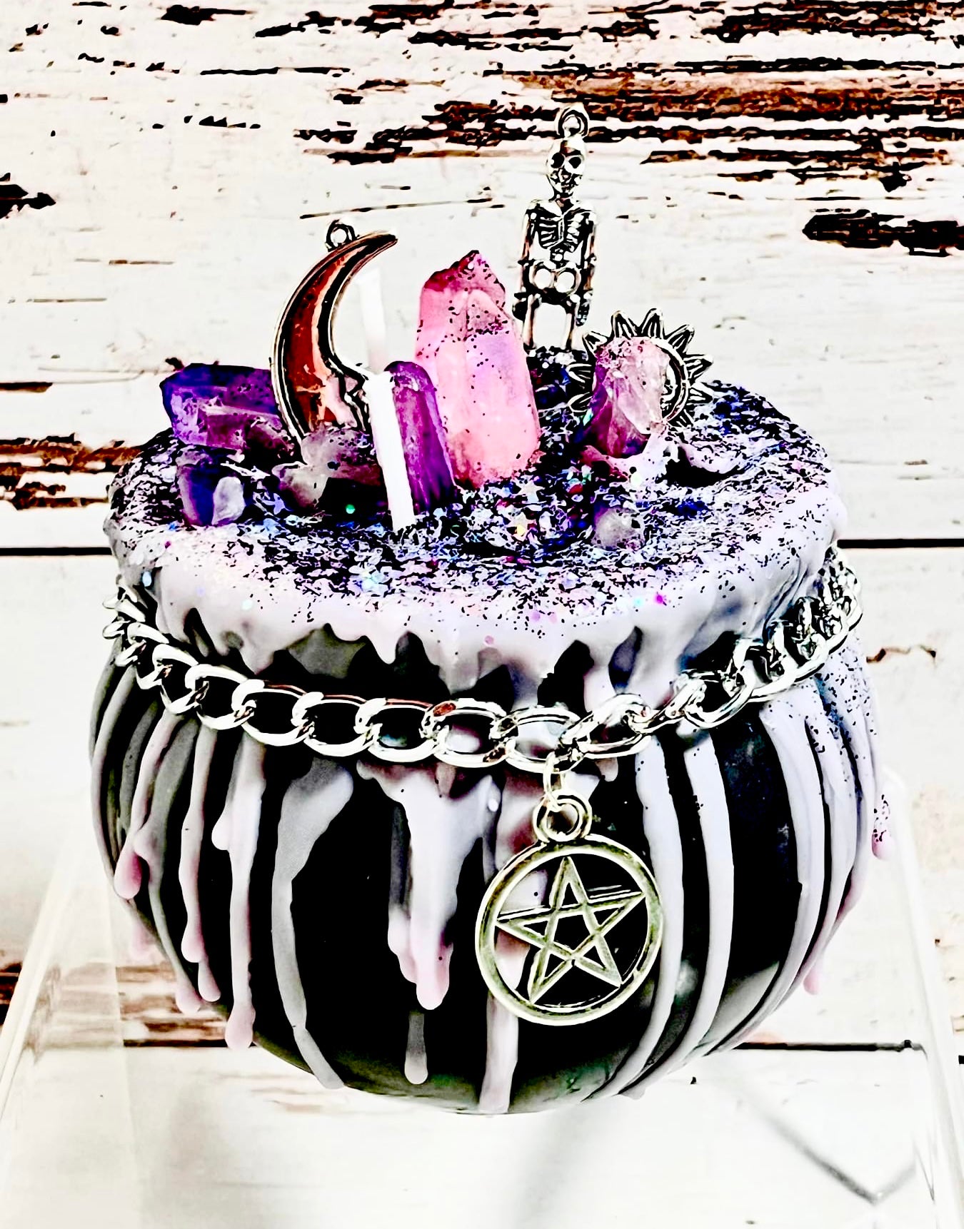 Aura Crystal Wax Cauldron Candle