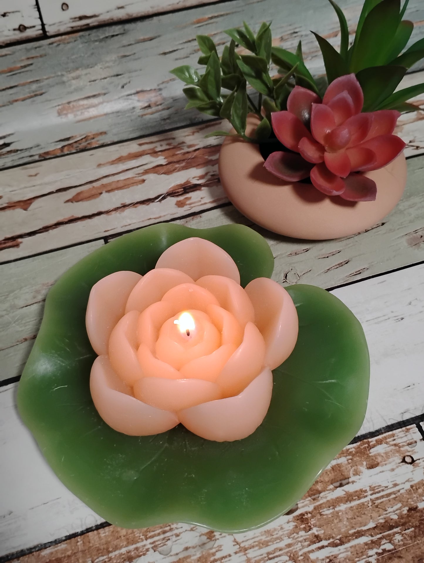 Lily Pond Wax Candle