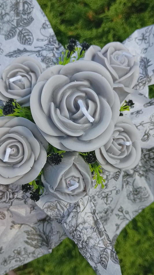 Grey Lavender Sandalwood Candle Bouquet