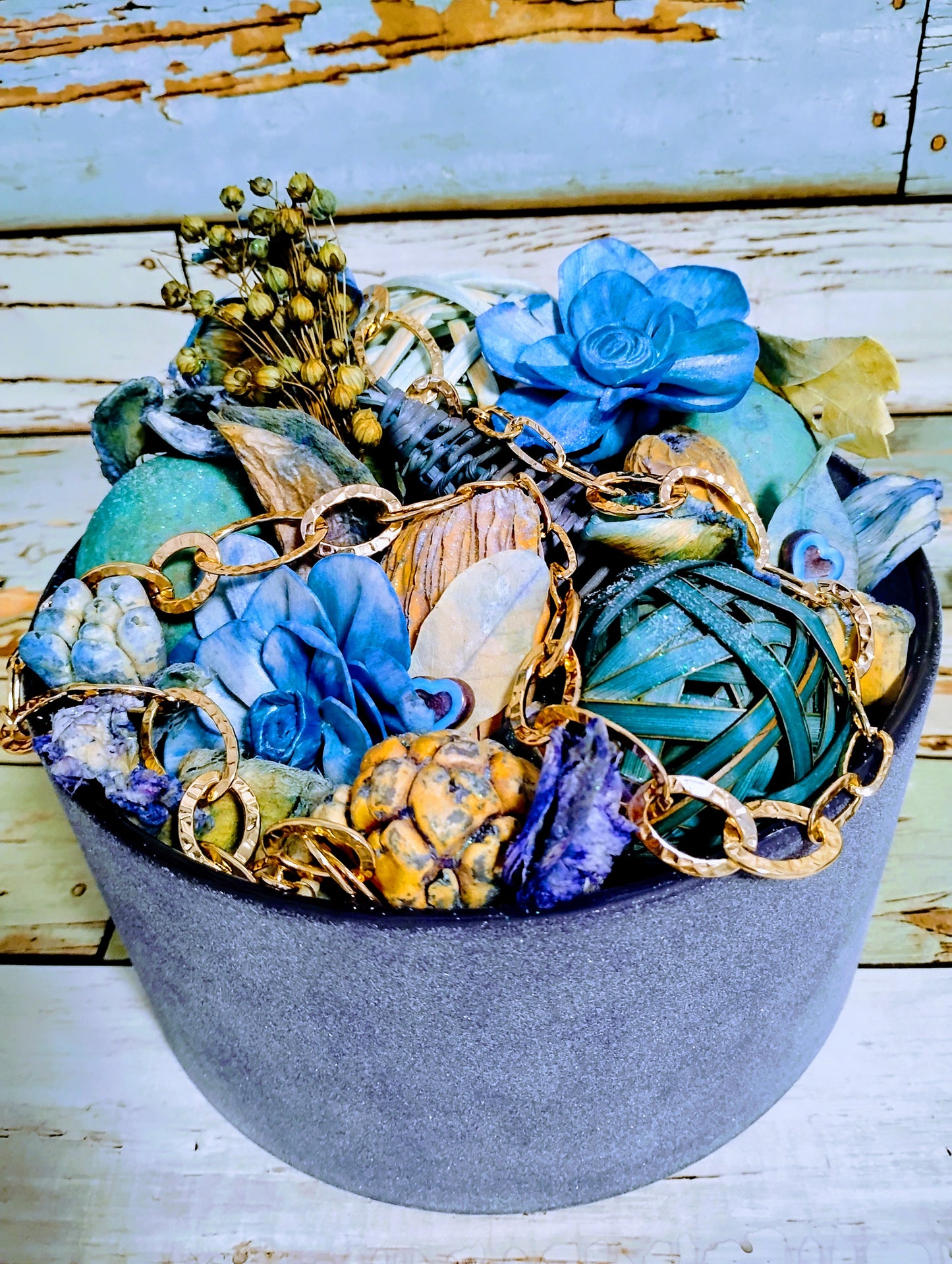 Blue "Secret Garden" LED Potpourri Candle