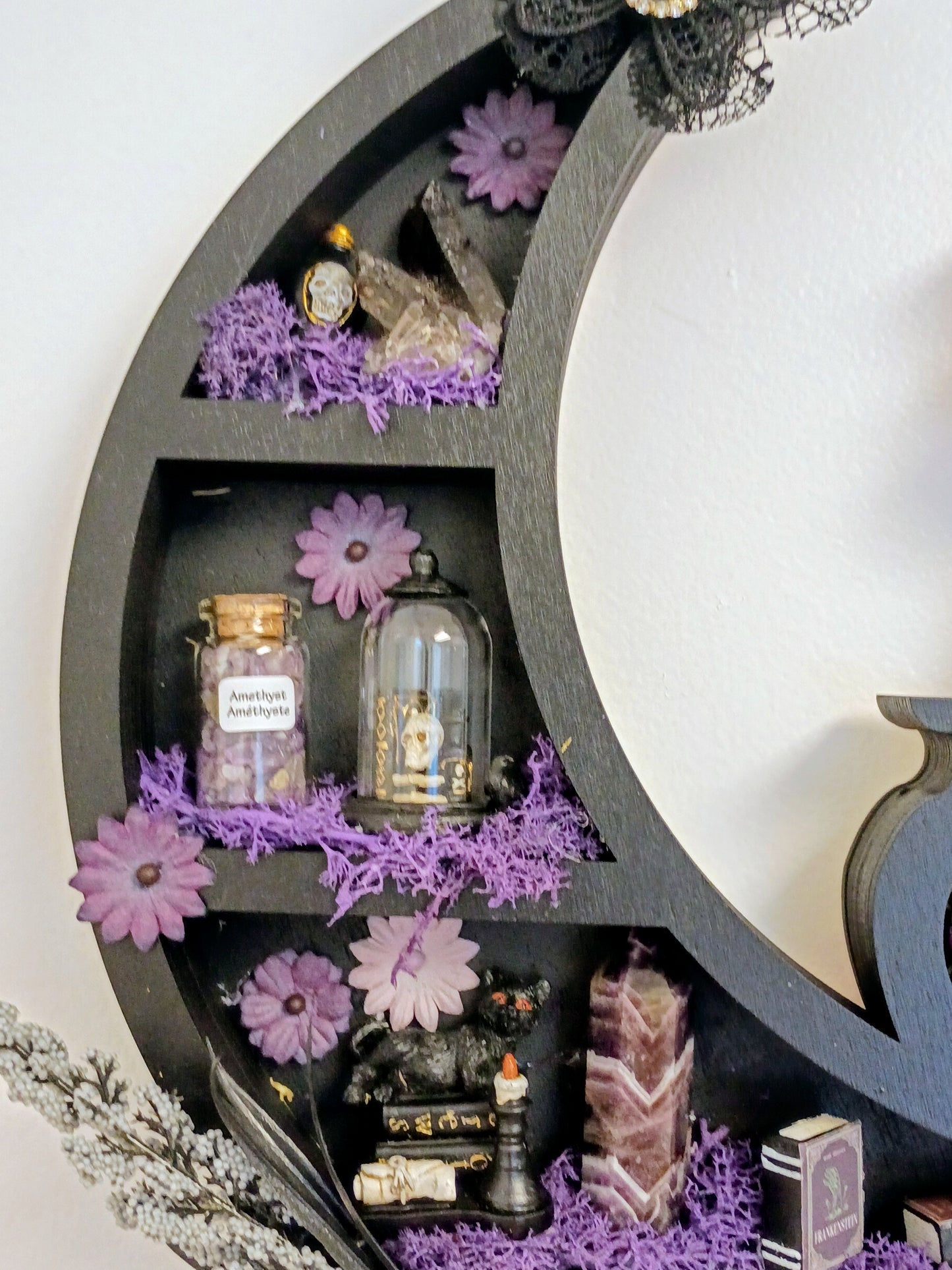 Cat n Moon Crystal Display, w Crystals