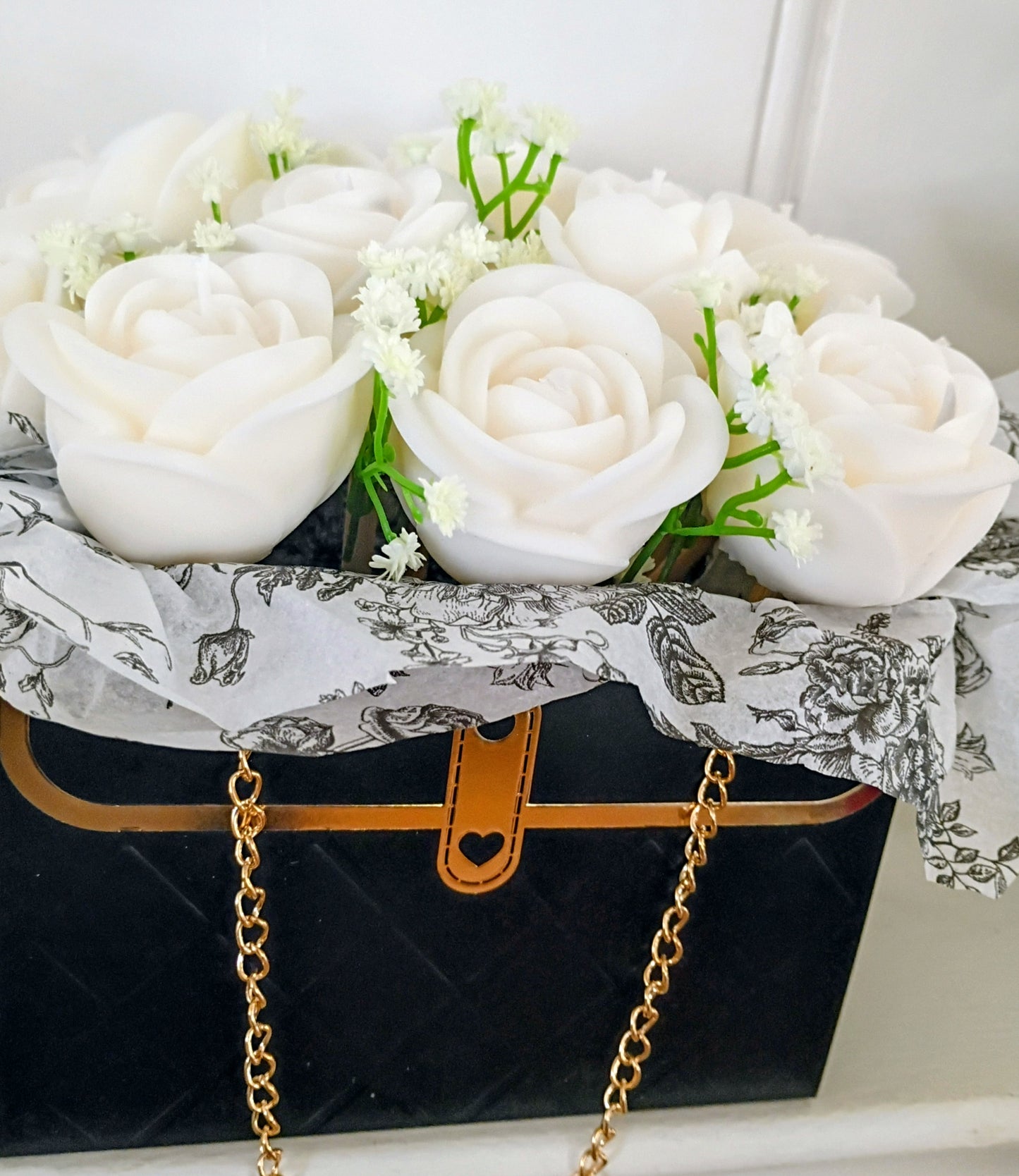 White Unscented Rose Bouquet