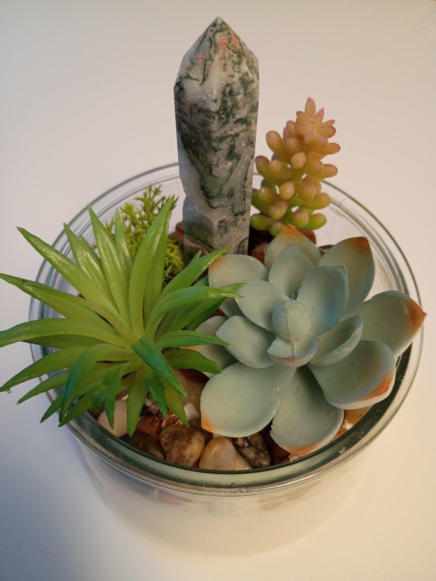 Moss Agate Succulent Garden Fresh Linen Candle