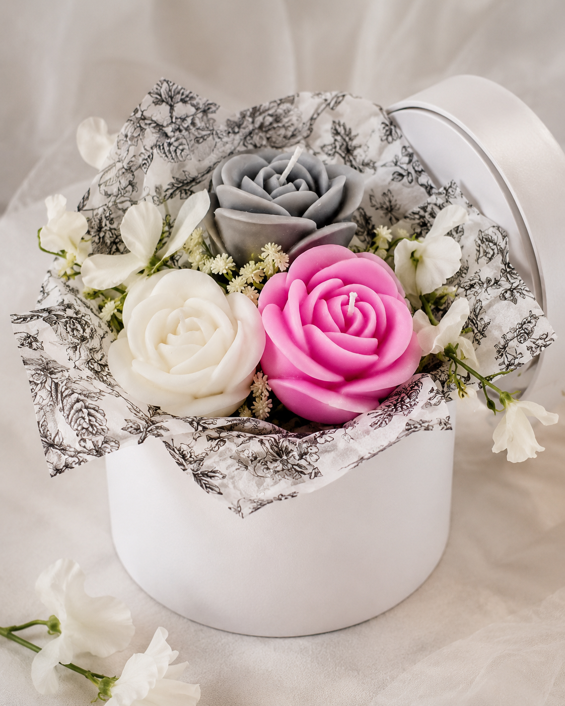 3 Rose Bouquet (A Lil of Each)