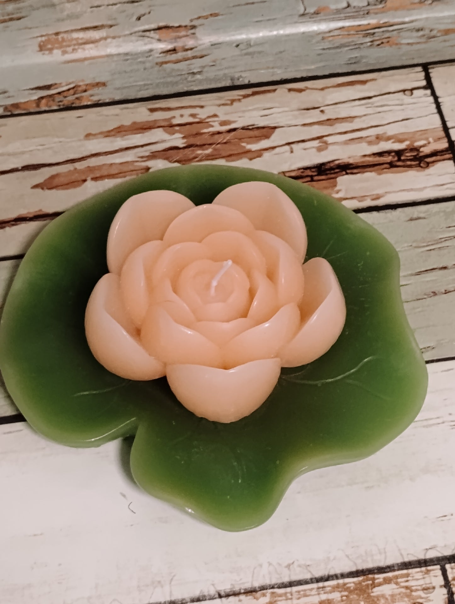 Lily Pond Wax Candle