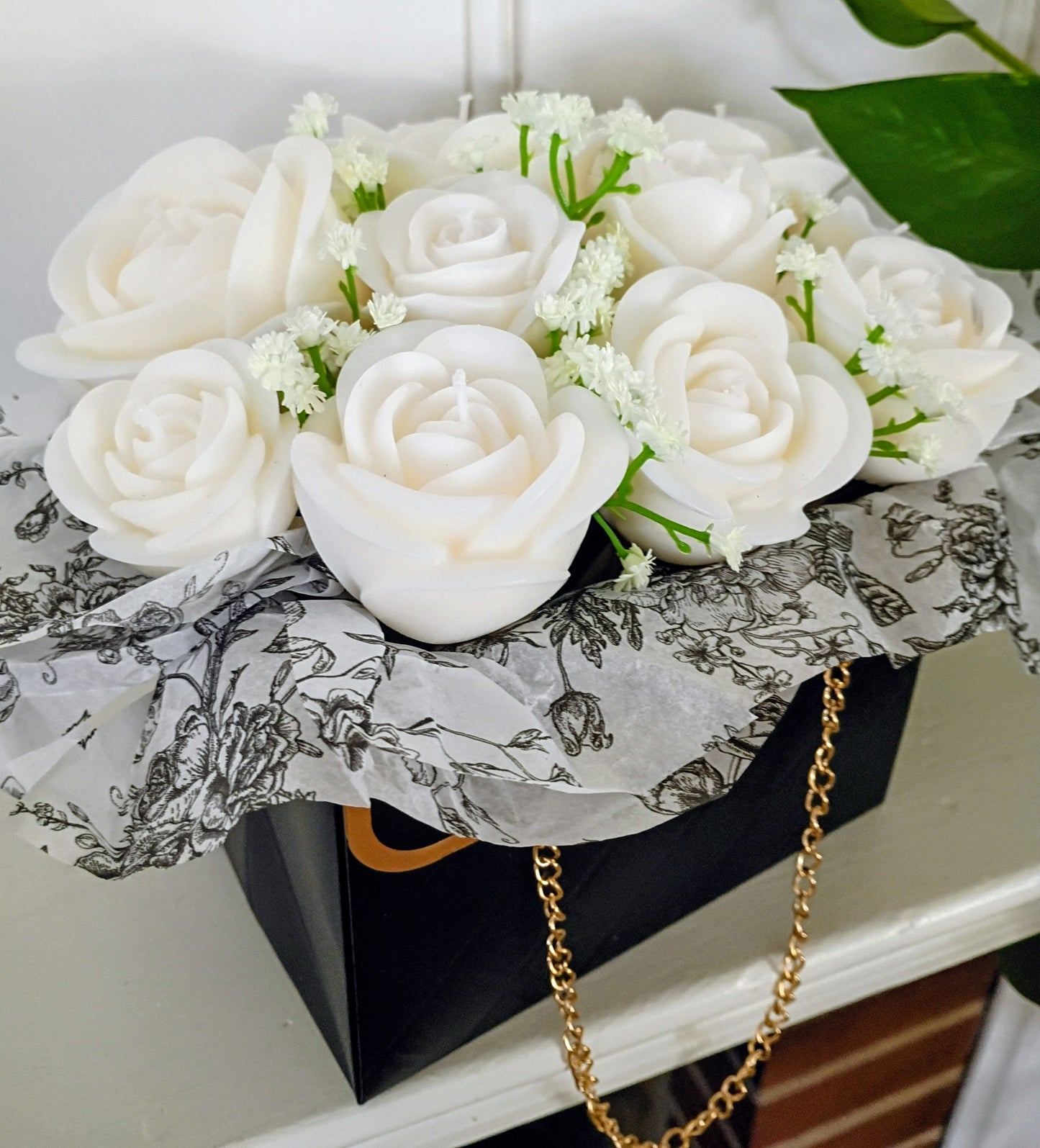 White Unscented Rose Bouquet
